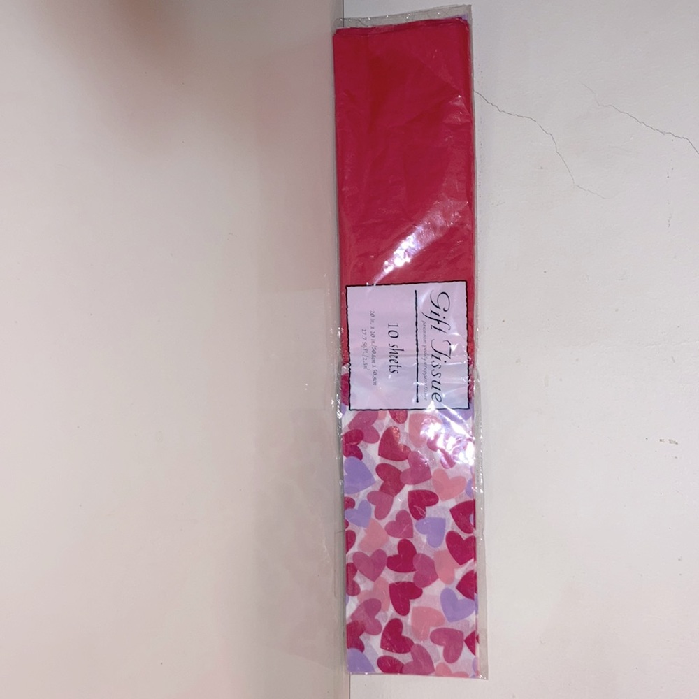 Gift Tissue Premium Quality
20 in. x 20 in./50.8cm x 50.8cm 27. 7 Sq.Ft./2.5m^2
